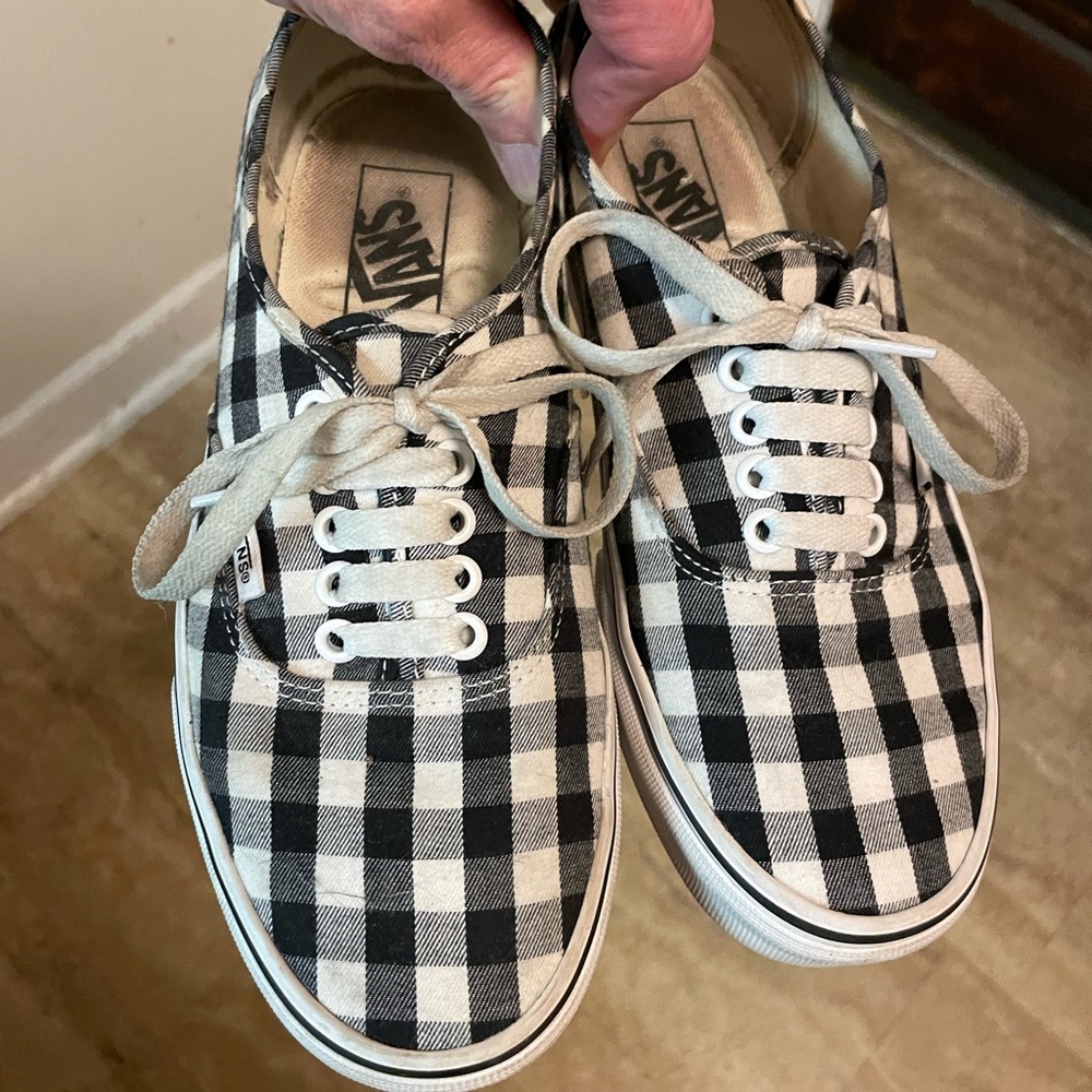 Vans Classic Sneakers!!!!